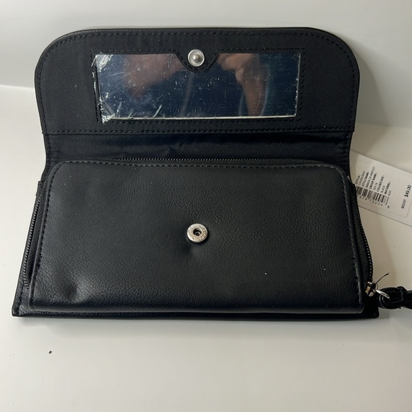 Nautica faux leather black wristlet for women. New with tags - Picture 5 of 10